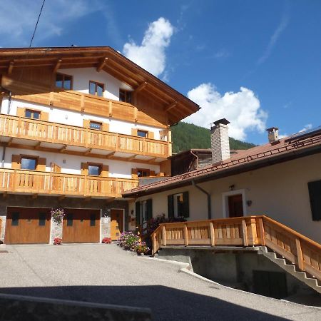Casa Dorich Apartment Pozza di Fassa Bagian luar foto