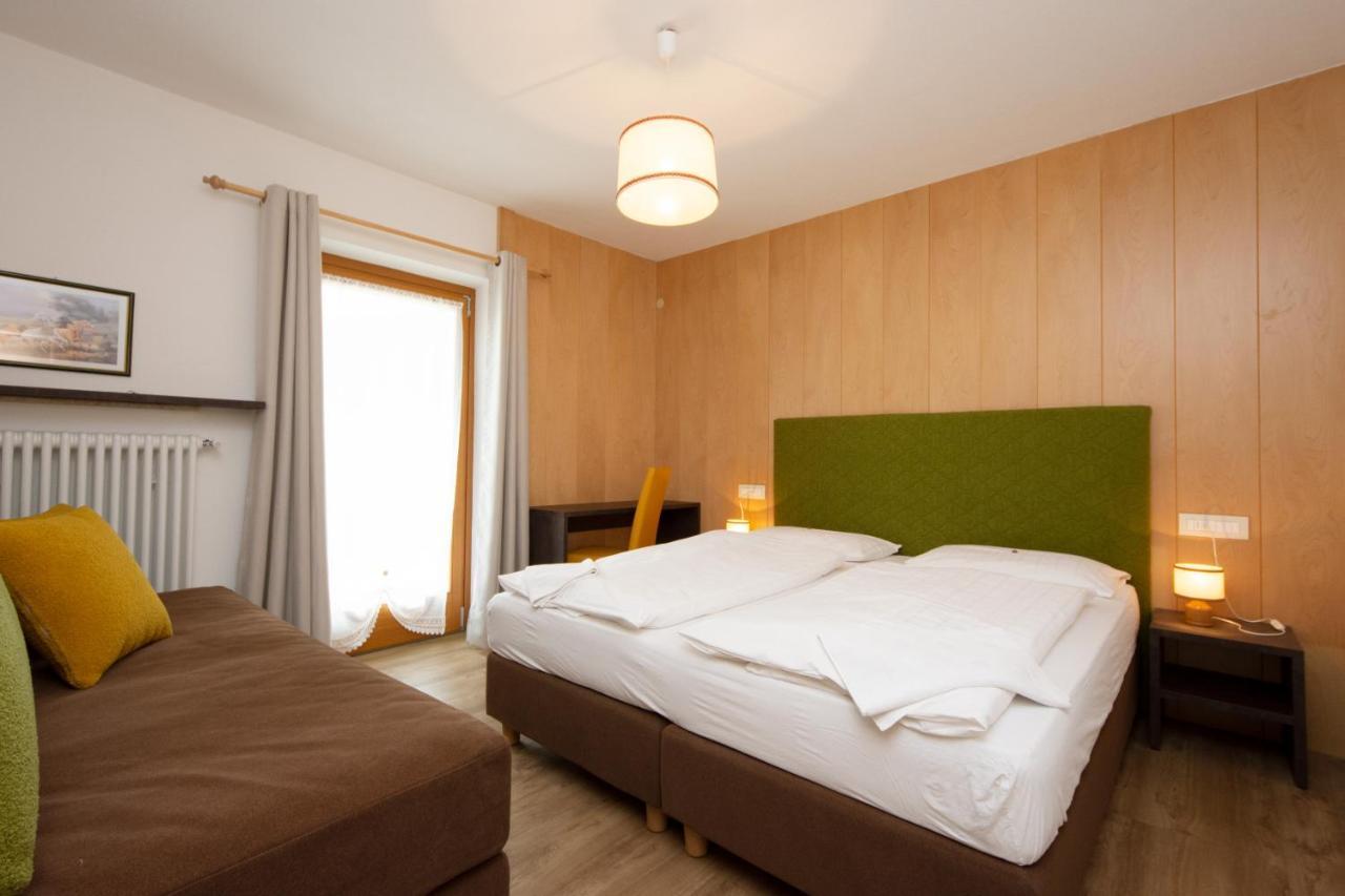 Casa Dorich Apartment Pozza di Fassa Bagian luar foto