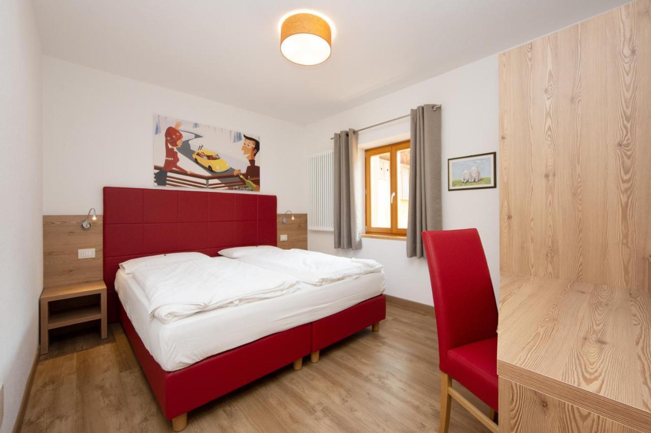 Casa Dorich Apartment Pozza di Fassa Bagian luar foto